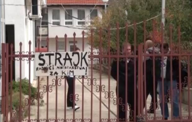 Radnici bivšeg Ministarstva za KiM spremni i za štrajk glađu