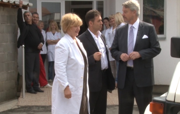 UNMIK poklonio vozilo Domu zdravlja u Gračanici