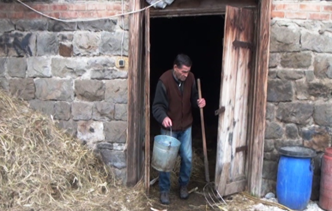 Povratniku na Kosovo gore nego u kolektivnom smeštaju