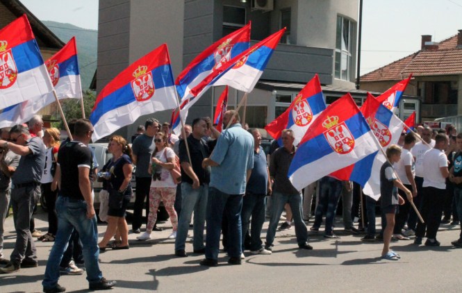 Kolektivne ostavke ako se nastave hapšenja