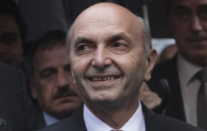 Mustafa traži mesto premijera