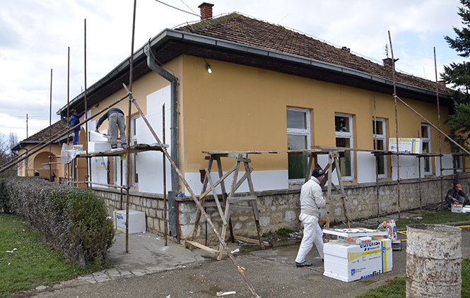 Ugljare: Počeli radovi na rekonstrukciji škole