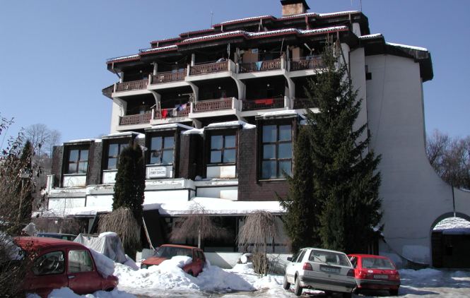 Uključena struja raseljenima u „Junioru“