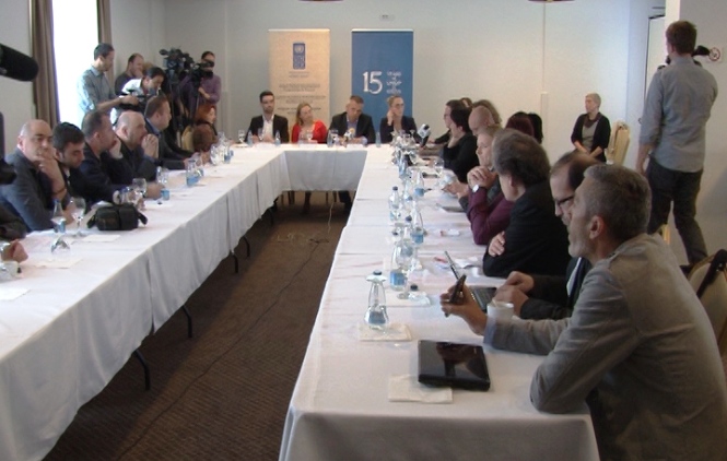 Mediji na Kosovu pod pritiskom i bez para