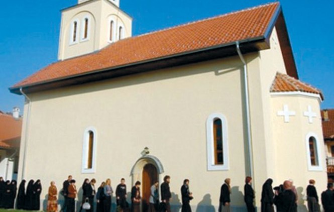 Đakovčani: Kosovskim institucijama nije stalo do pravde