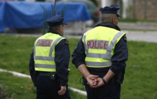 Parteš: Policija oduzela nelegalno registrovane automobile