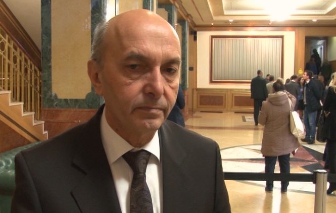 Isa Mustafa ponovo na čelu DSK