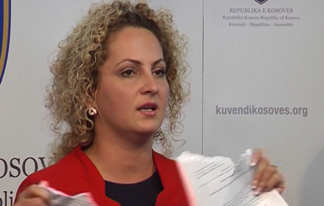 Poslanica pocepala predlog zakona o Specijalnom sudu