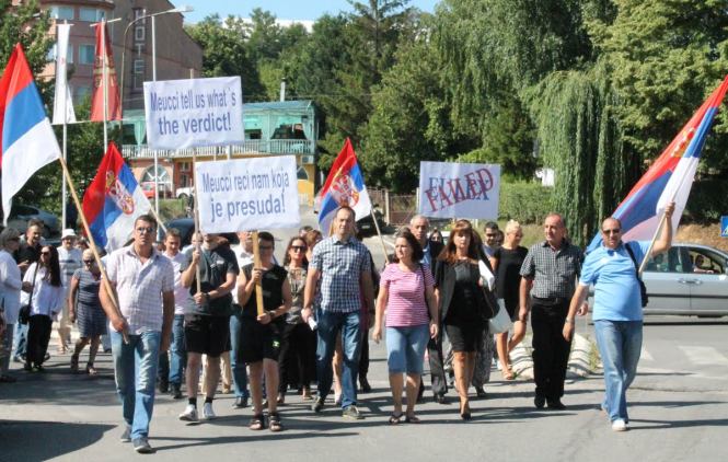 Novi protest podrške Ivanoviću i Delibašiću