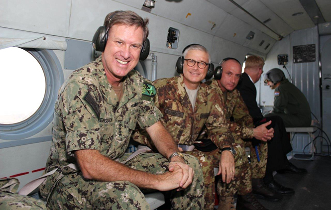 Admiral Ferguson na Kosovu