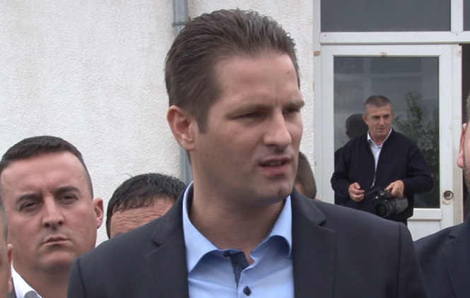 Marić: Formiranje novih opština političko pitanje