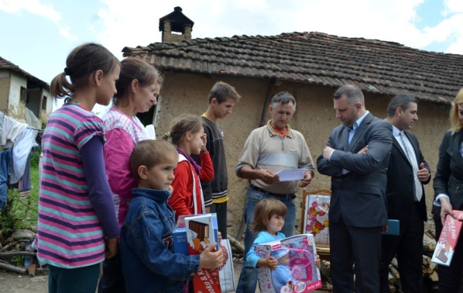 „Raseljeni da se vrate u svoje kuće“