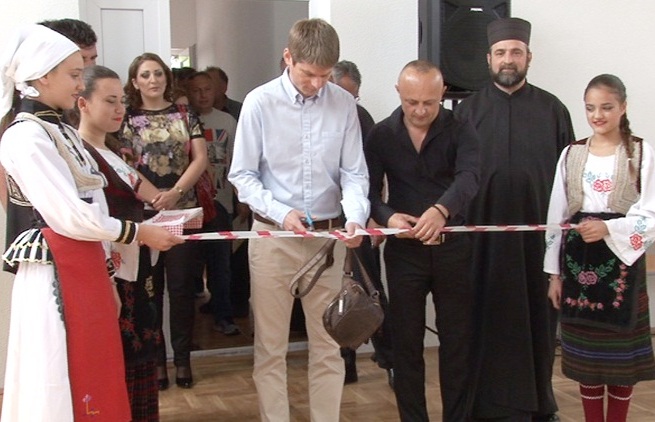 Osnovci u Ugljaru dobili fiskulturnu salu