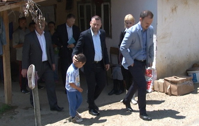 Jevtić: Izgradnjom kuća zaustaviti prodaju imanja