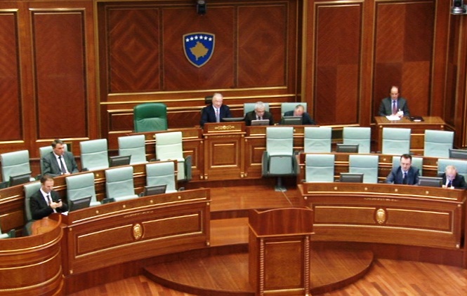 Kosovski ministar traži od Ise Mustafe da ga smeni