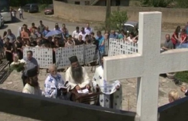 Parastos stradalim Srbima iz Orahovca 18. jula