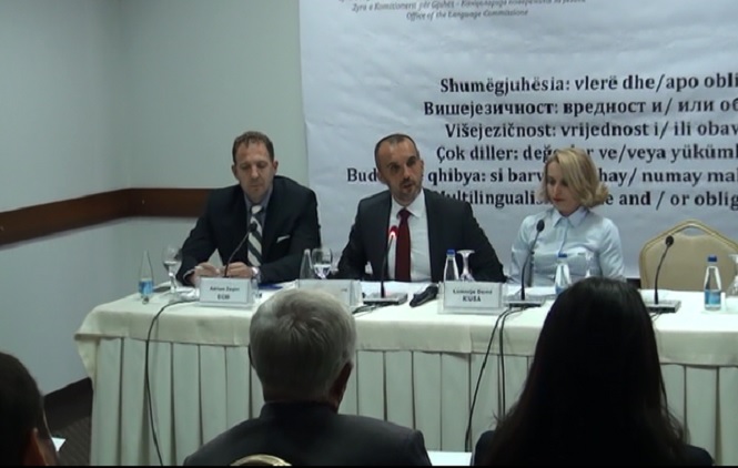 Dvojezičnost, obaveza koja se (ne)poštuje