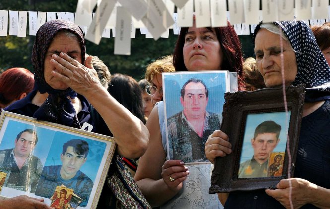 “Blokiraćemo prelaze dok se naši najmiliji ne oslobode i vrate”