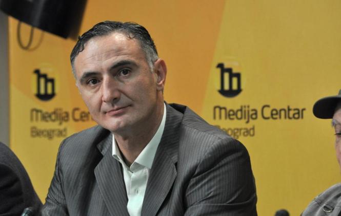Vujičić poziva Srbe iz vlade da podnesu ostavke