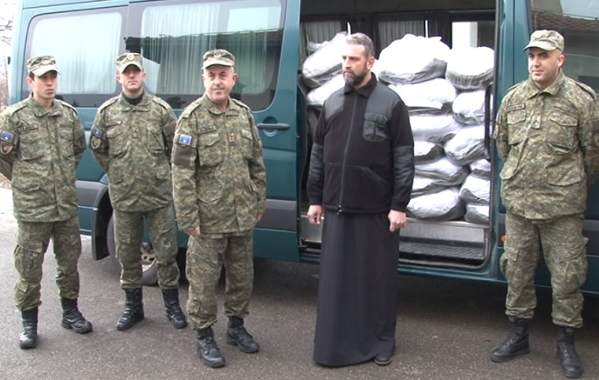 BSK uručile pomoć SPC na Kosovu