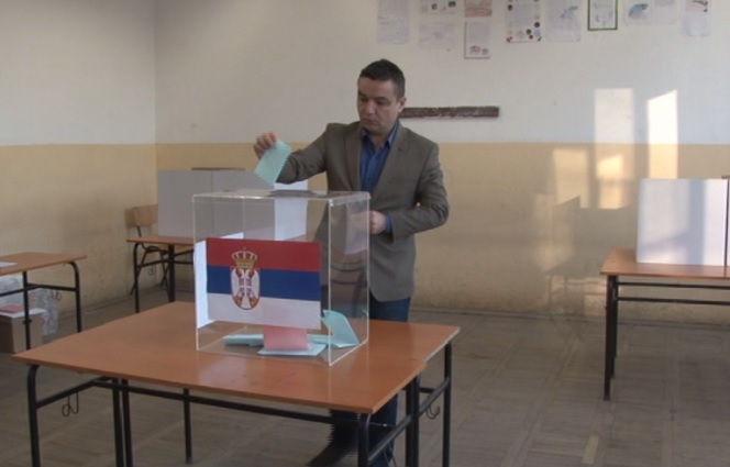 Kostić pozvao Srbe na Kosovu da izađu na izbore