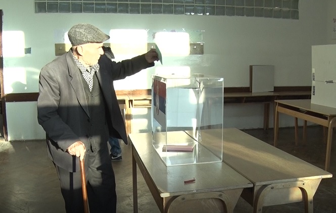 Štrpce: Biračka mesta otvorena na vreme