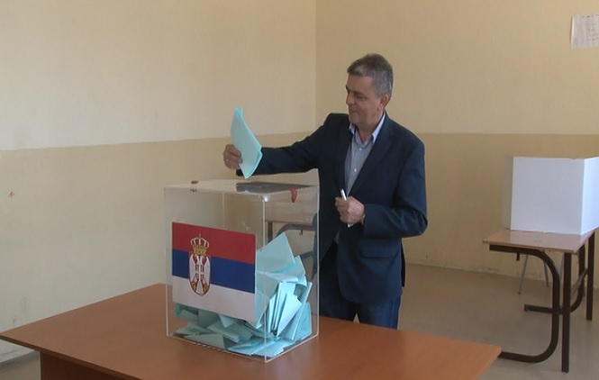 Karadžić: Narod na KiM zna za koga treba da glasa