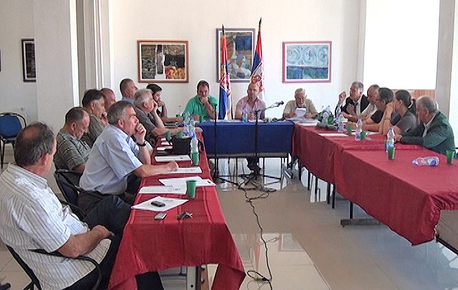 SNF: Srbi – taoci ili ravnopravni građani?