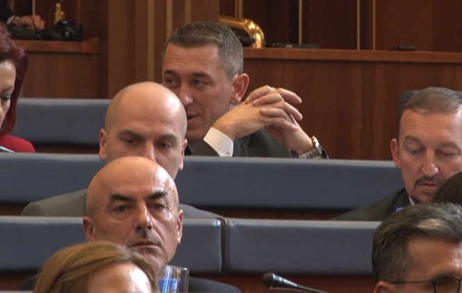Čija je Srpska lista?