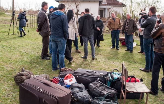 Petarde i verbalne pretnje Srbima povratnicima na Uskrs