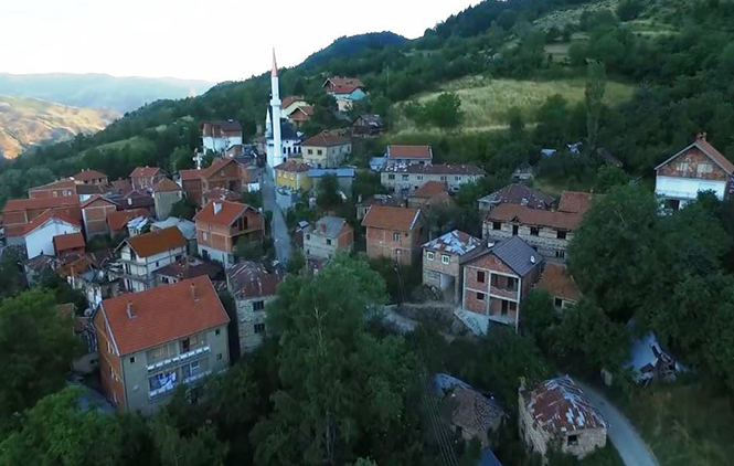 Đaci sa Gore zbog praznika u ponedeljak kreću u školu
