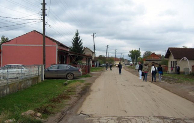 Laplje Selo: Tuča Srbina i Albanca