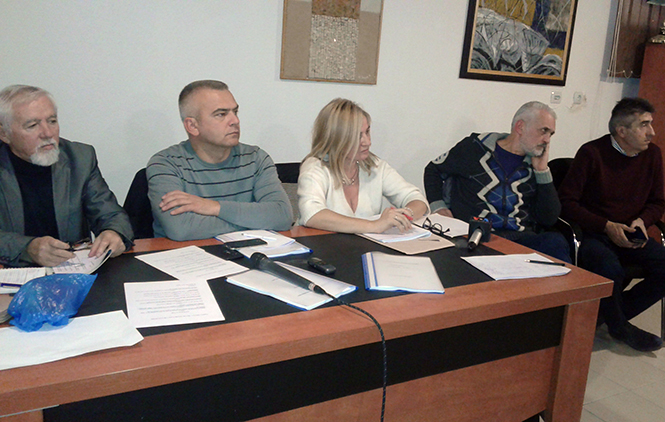 „Mali privatni mediji u teškoj situaciji, Srpska lista ne sarađuje“