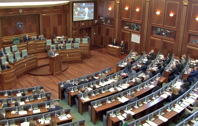 Albanske vladajuće partije ne odustaju se od poništenja zakona o Specijalnom sudu
