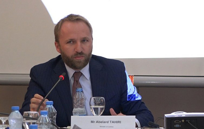 Kosovski ministar pravde obija zahtev Srbije