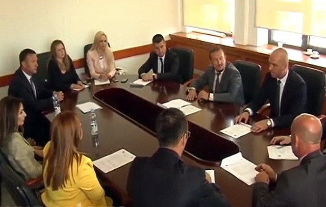 „Odavanje pošte pripadniku OVK politička podvala“