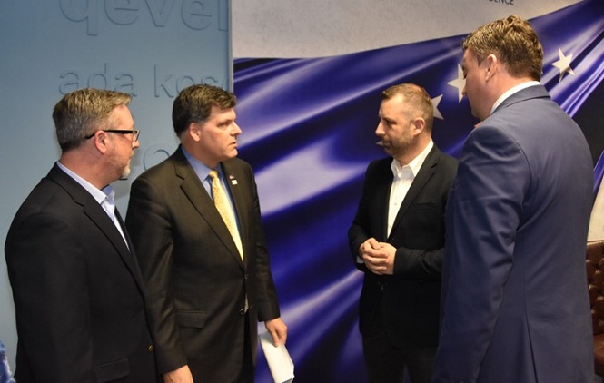 USAID daje 12 miliona evra za 14 opština na Kosovu