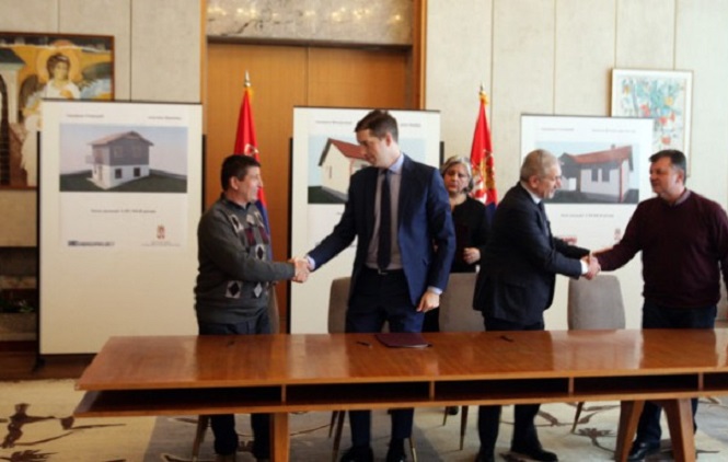 Potpisani ugovori za izgradnju kuća