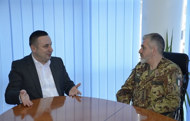 Popović sa pukovnikom KFOR-a o bezbednosti