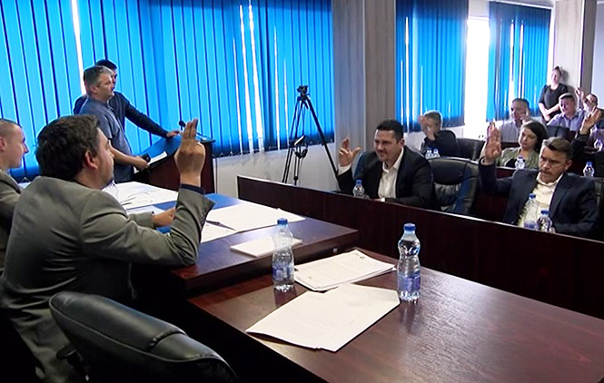 “Bez dozvole za gradnju nema ni struje ni vode“