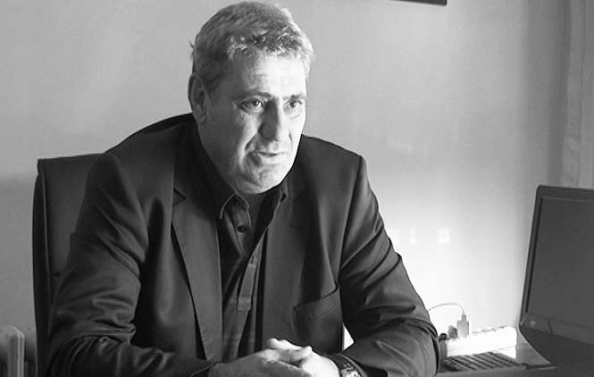 Preminuo Fadilj Vokri