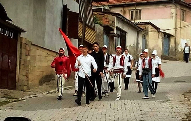 Orahovac: Albanci snimali spot u srpskom delu Orahovca