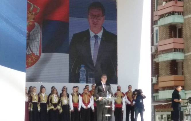Vučić: Ne oslanjamo se na puške