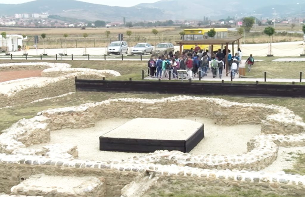 Edukativne posete učenika manastiru i „Ulpijani“