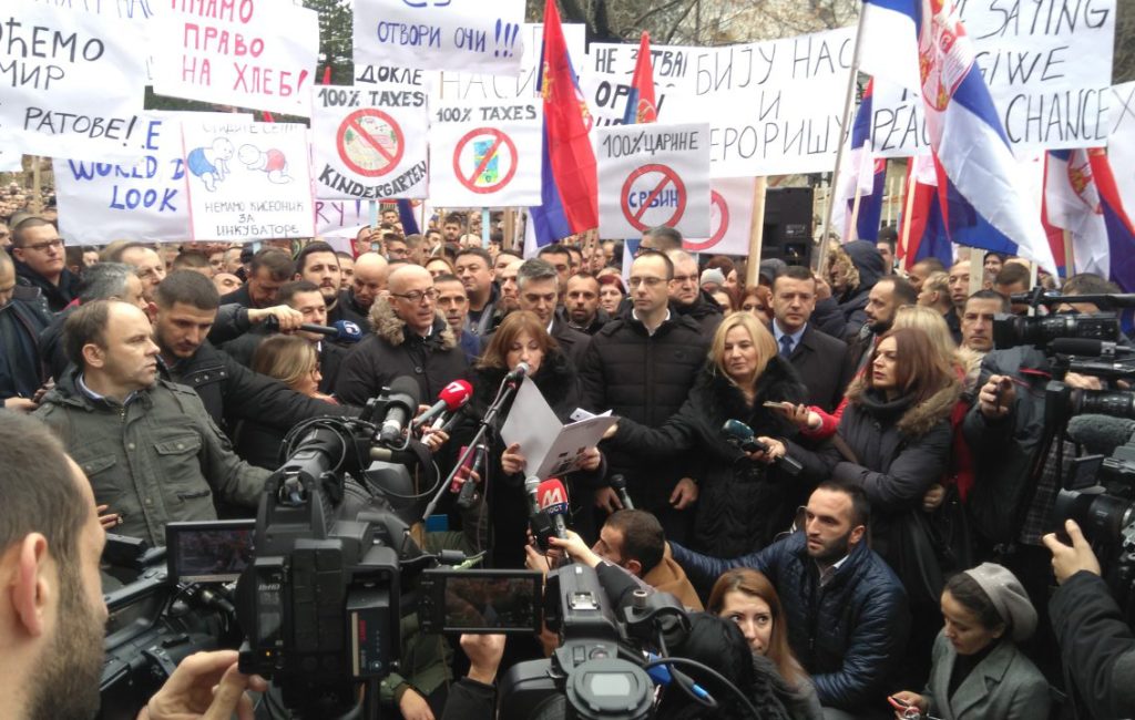 „Protesti dok se ne ukinu sramne odluke Prištine“