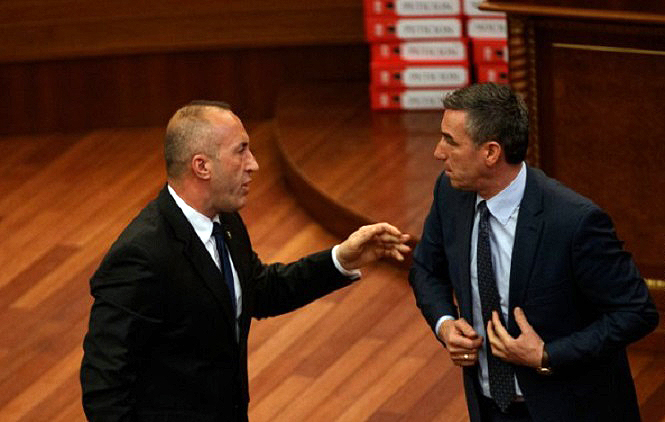 Haradinaj bez komentara na ostavke, Veselji ih smatra ishitrenim