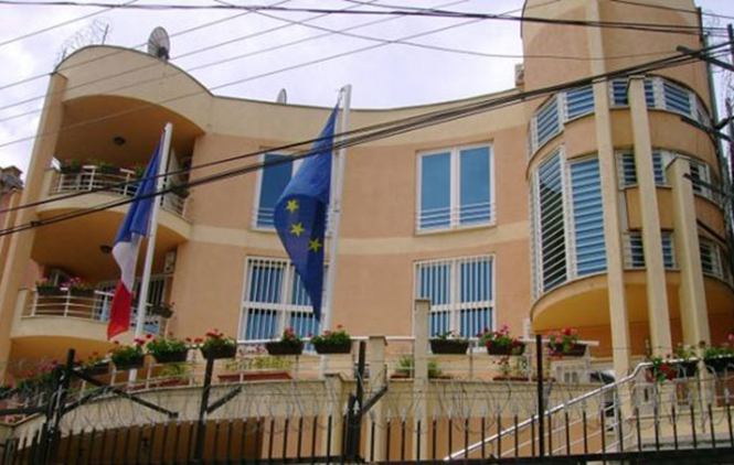 Poruka Francuske: Takse moraju da budu ukinute