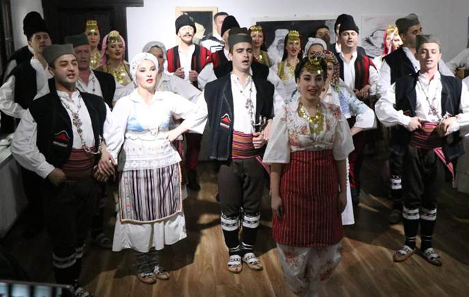 ’’Venac’’ poziva u škole folklora
