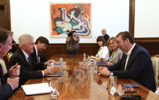 Vučić Skotu: Priština je ukinula dijalog