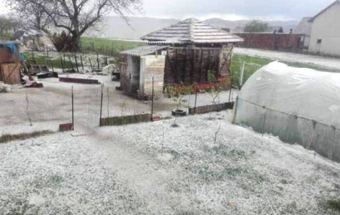 Kusce: Padao grad veličine oraha